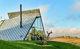 3 Hills Boutique - The Ranch Experience